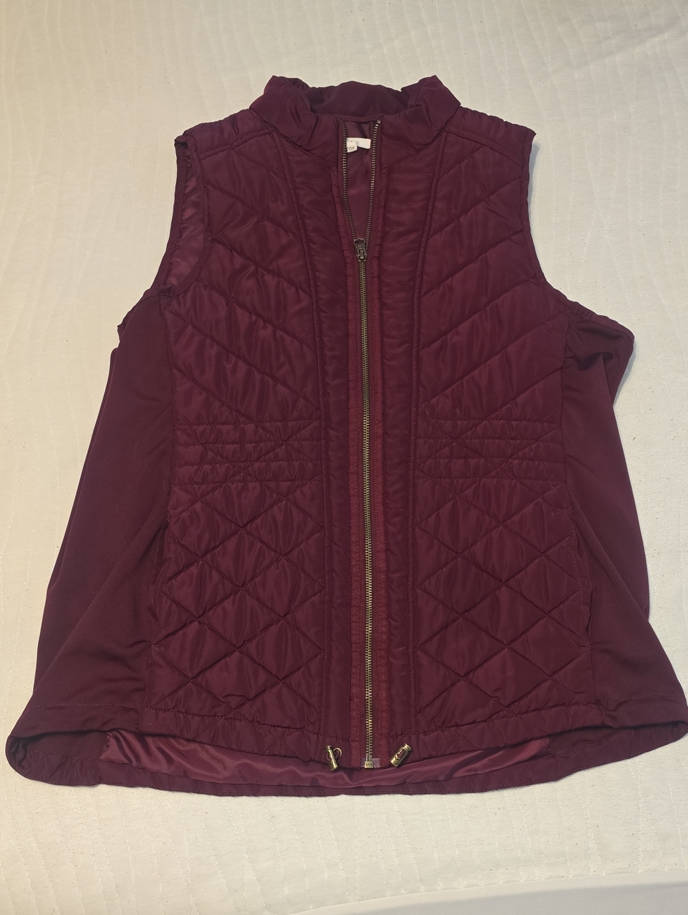 Maurices Ox Quilted Sleeveless Vest in Deep Burgundy